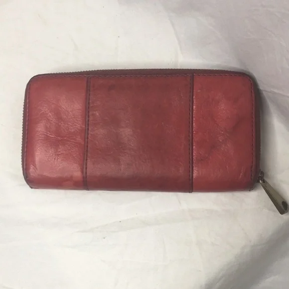 Fossil Maddox lady’s wallet in red